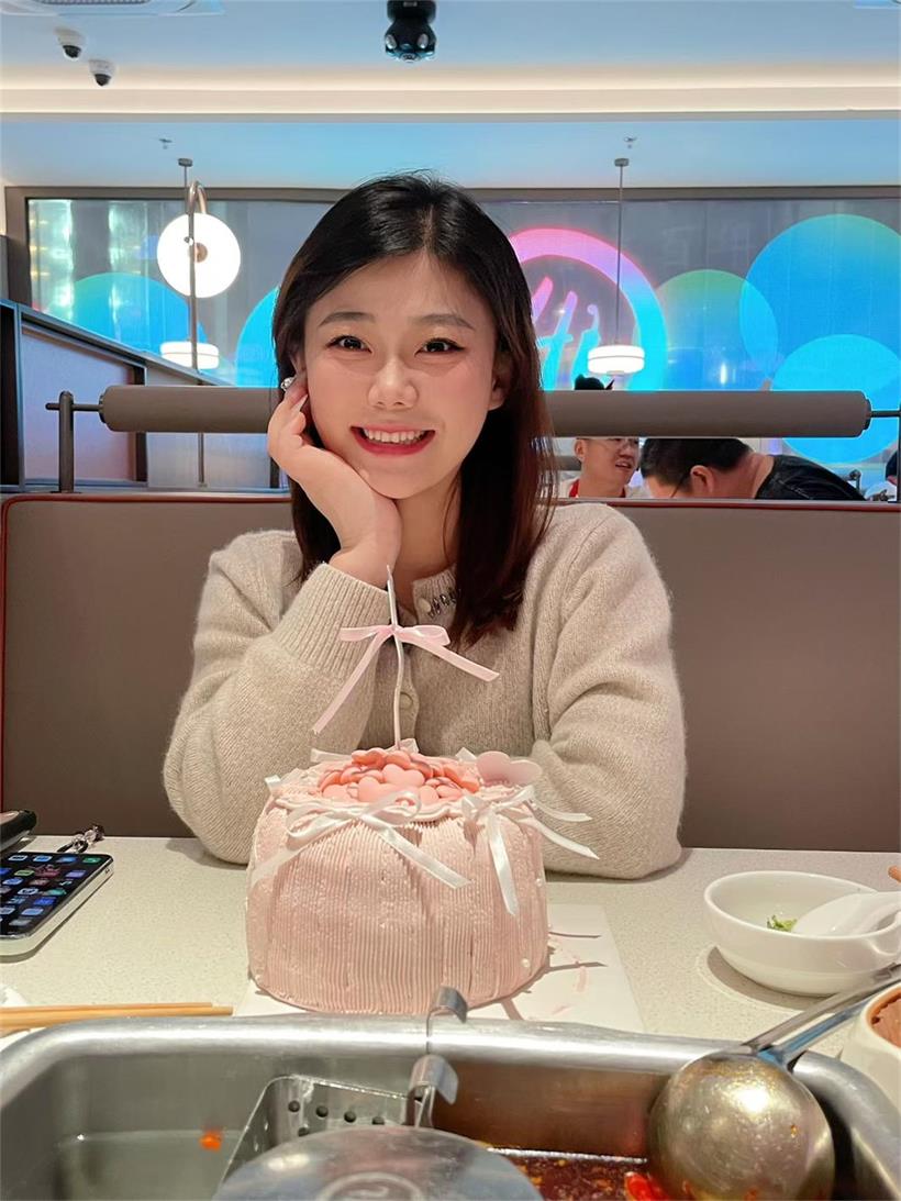 李婷 - 首席技术官